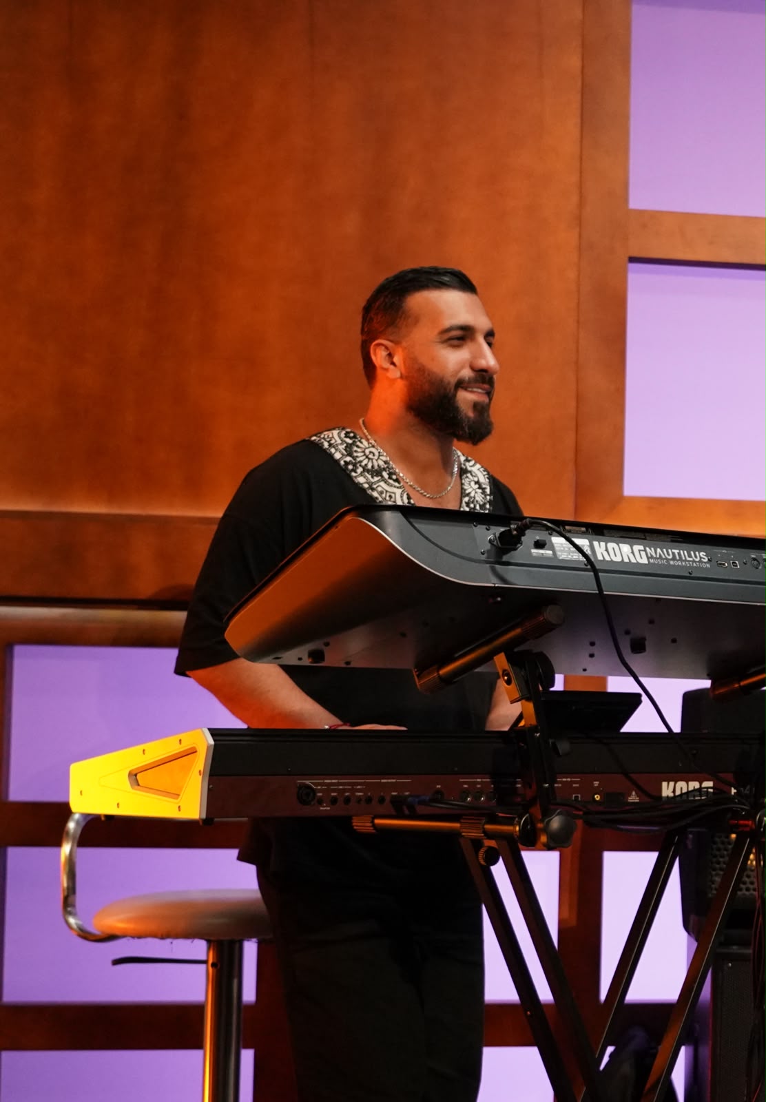 Soheil Charchi — Keyboardist | Arranger | Orchestra Leader of Soul Sync
